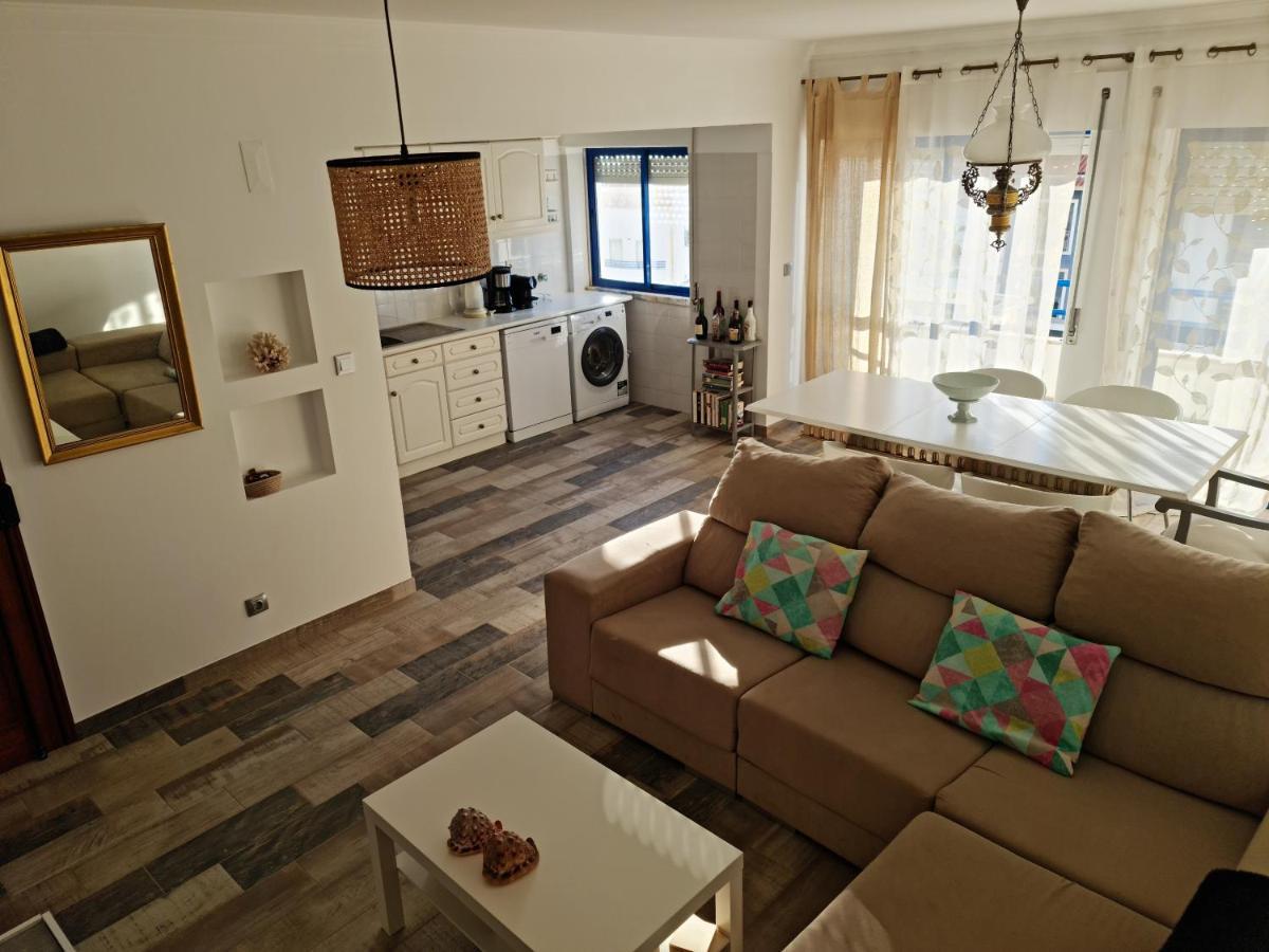 דירות אריסרייה Sunset Surf House With Sea View מראה חיצוני תמונה